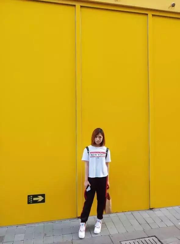 酷女孩街拍,好看的酷女孩街拍