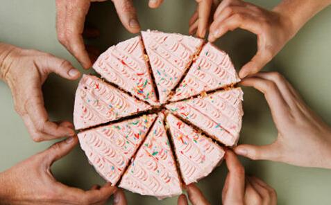 推荐年轻人必读的10本书,年轻人看的书推荐经典