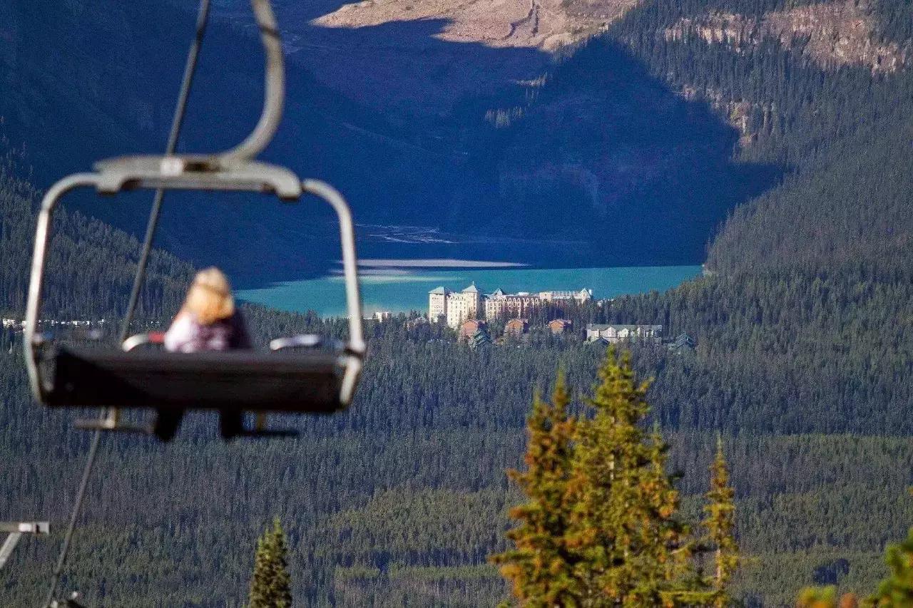 2018加拿大签证新政策是什么样的,2017加拿大签证攻略