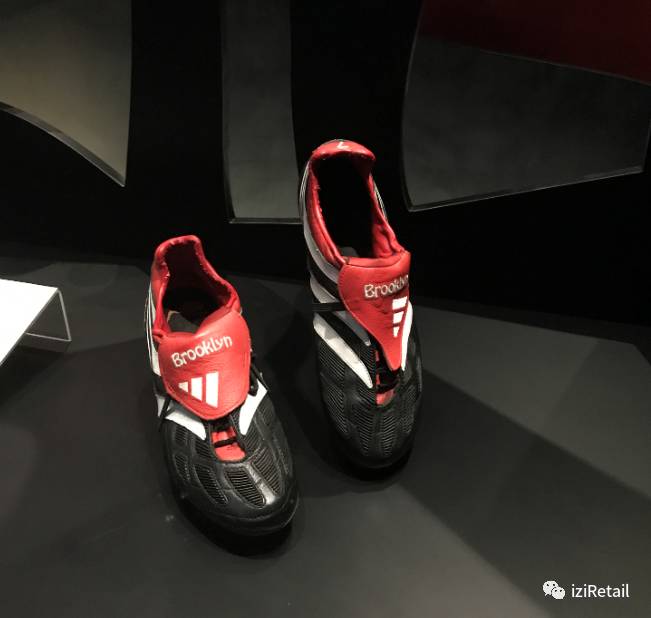 jimmychoo设计效果图,jimmychoo参与设计