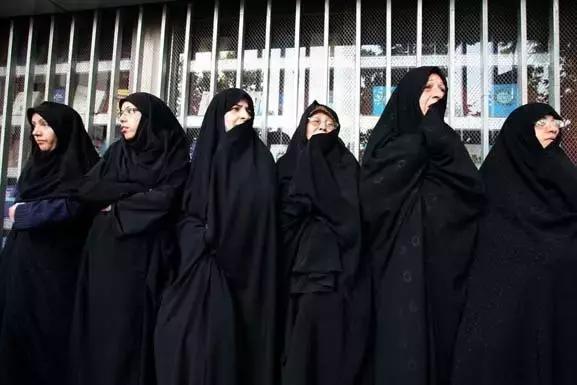 使女的故事哪季好看,使女的故事完整版电视剧