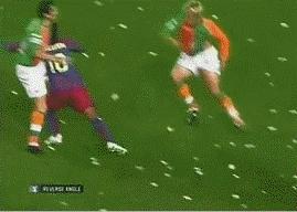 身为皇马对手，却能让伯纳乌8万球迷为之鼓掌的一代足球大师