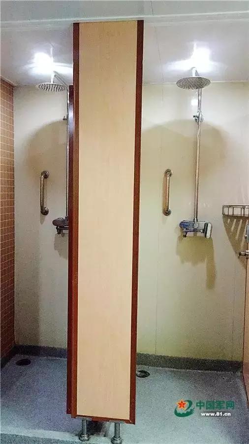 中国海军舰艇日常生活训练,中国海军舰上洗澡方便吗