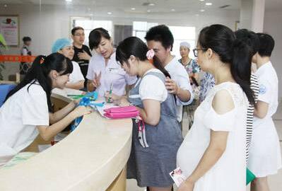 羊水少了怎么办？这个时期很重要