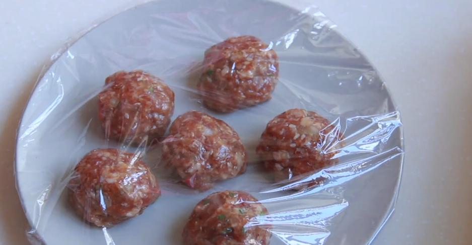 好吃不腻的五仁月饼做法,老师傅教你做经典五仁月饼