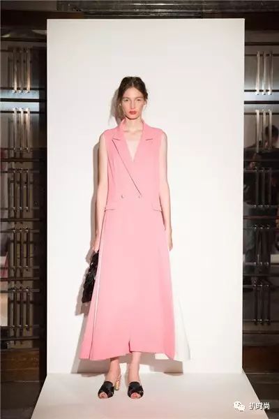 2018春夏伦敦时装周丨Burberry之外,还有什么可看?