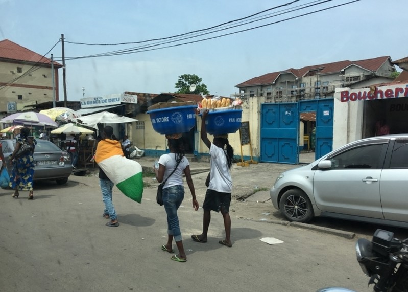 在非洲刚果金生活和工作，战狼2之后很多人担心自己的安全，其实