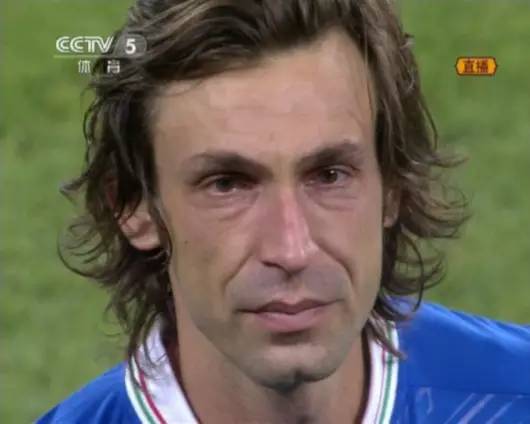 足球那些令人遗憾的场面,足球十大心酸时刻