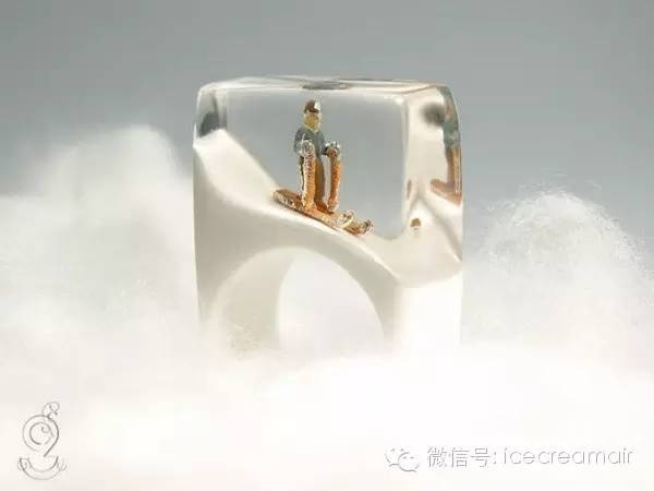 IsabellKiefhaber|超凡脱俗的首饰里面的精彩小小世界