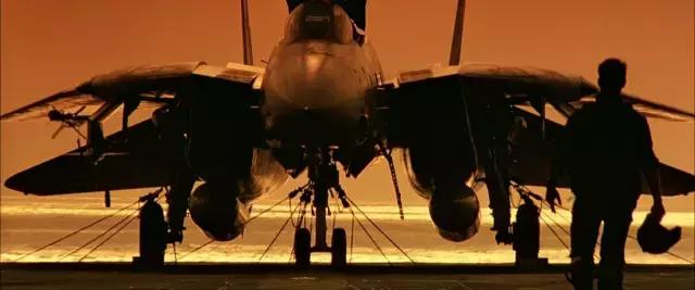 最顶级空战武器大片,央视力推首部空战电影空天猎