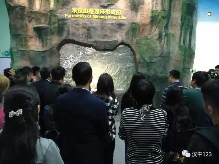 汉中光雾山最详细地点,光雾山旅游景区感受大自然