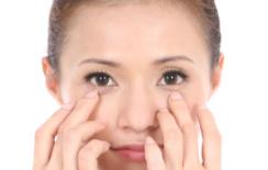 黑眼圈熊猫眼怎么去除,改善黑眼圈跟熊猫眼说再见