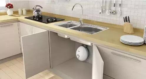 小厨宝即热式或储水式电热水器,即热式小厨宝好还是储水式的好