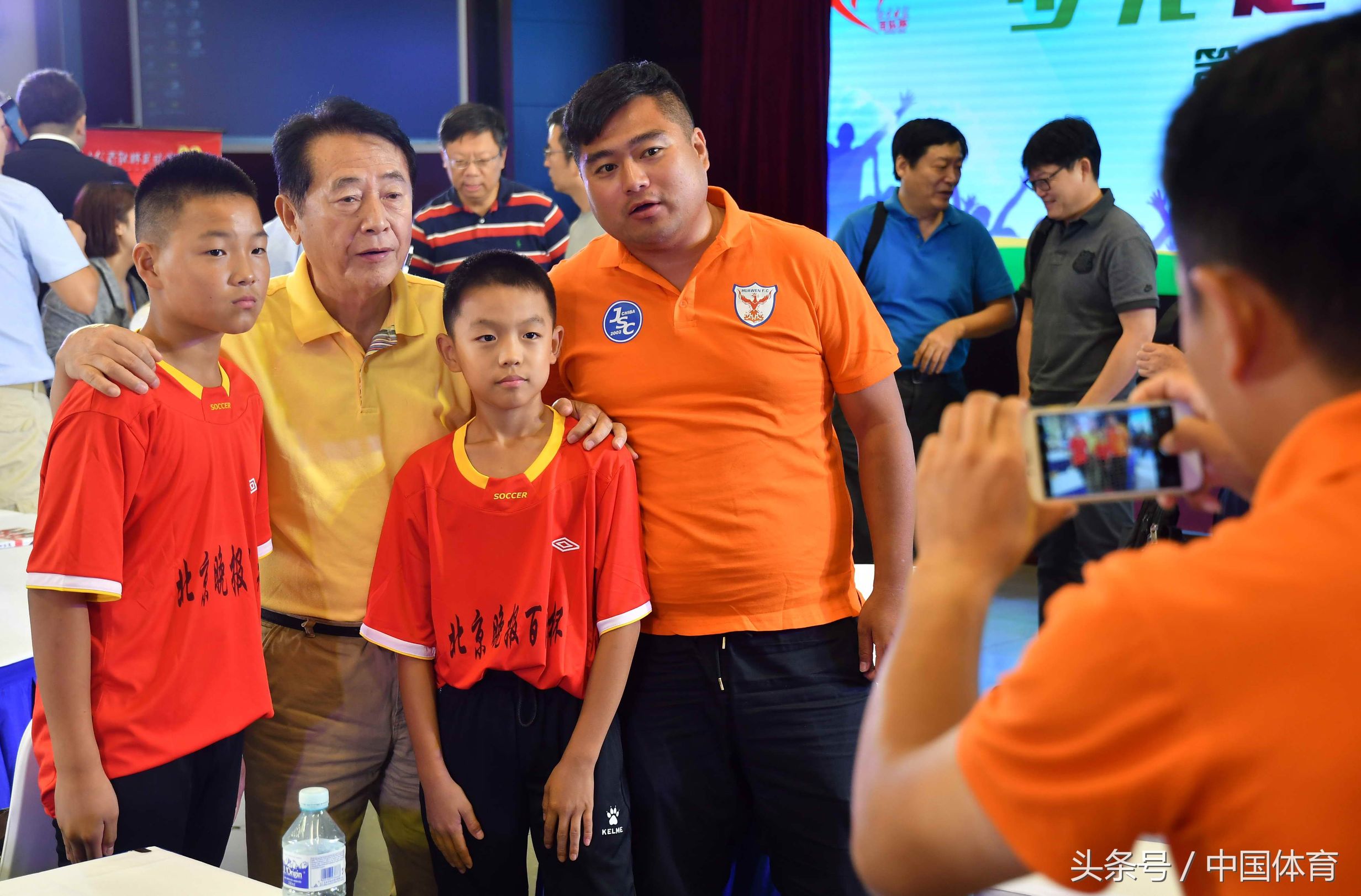 百队杯青少年篮球赛落幕,百队杯足球2014