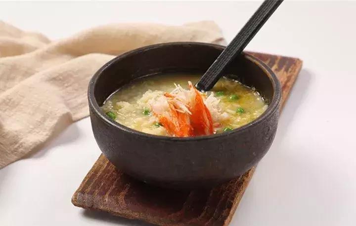 红毛蟹蟹腿多少钱,红毛蟹贵还是雪蟹贵