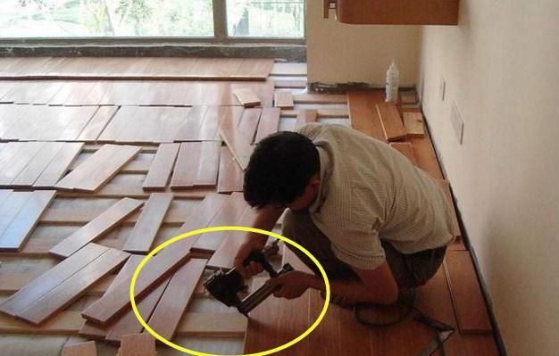 瓷砖鼓起来了直接上面铺木地板,地砖上直接铺木地板的坏处