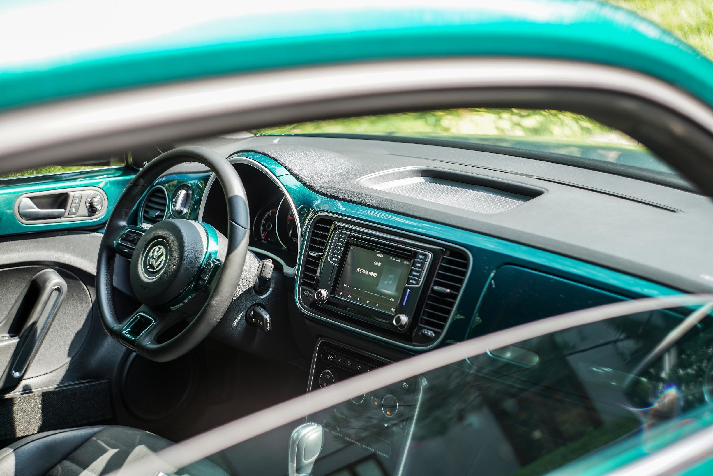 秋日里的竹璃绿｜大众甲壳虫