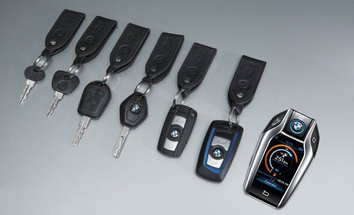 宝马x3的车钥匙电池怎样更换,宝马120i钥匙更换电池视频