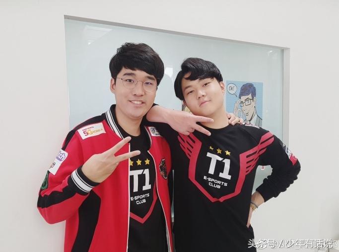 skt新赛季衣服,skt各赛季队服