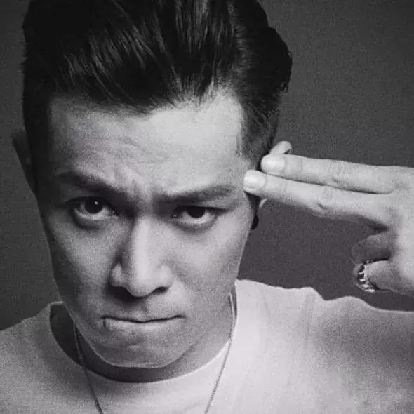 周柏豪的年度报告,周柏豪帅