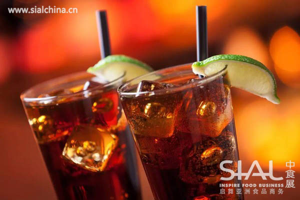 喝鸡尾酒会难受吗,生理期喝鸡尾酒会怎么样