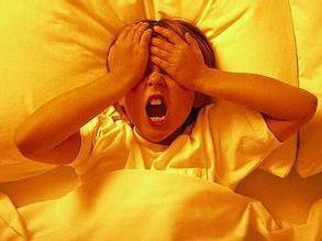 经常梦到一个人可能是托梦吗,身体或许会向你发出很多信号