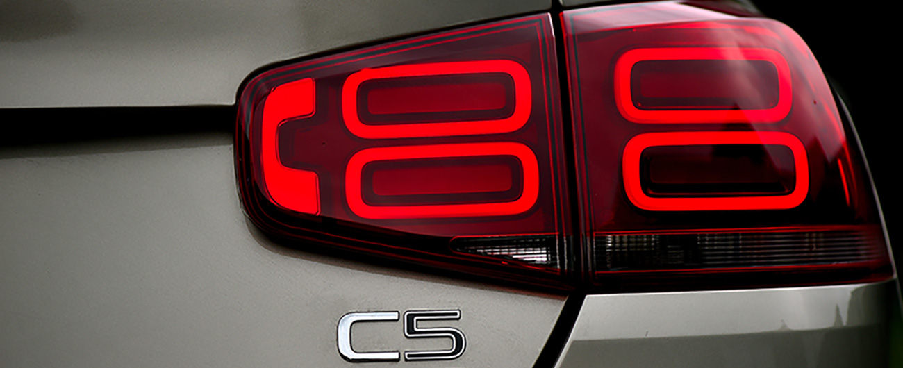 雪铁龙c5各款对比,超过十年的雪铁龙c5值得买么