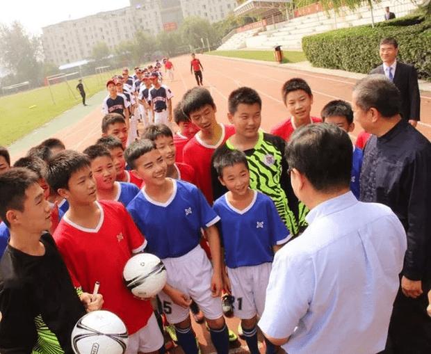 刘利民中山校长,刘利民访英才高级中学