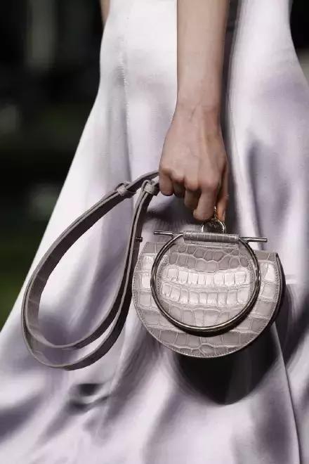 我发誓！这些包包你们都还没入手……