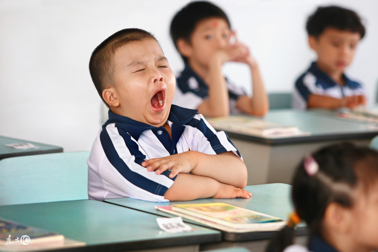 阿明总是上班打瞌睡不知如何是好，看看哪些疾病能引起嗜睡发生？