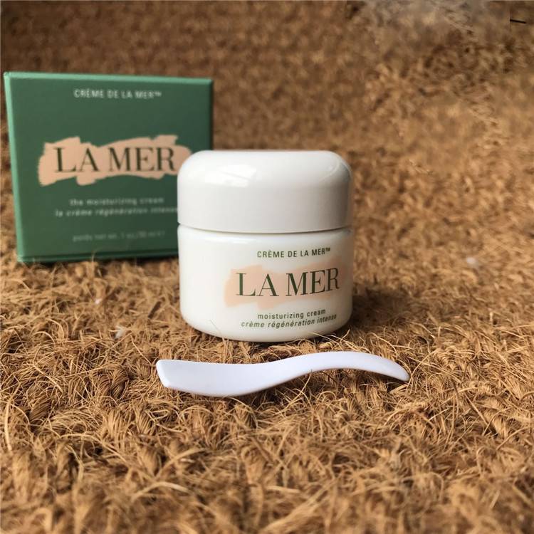 有什么25岁女性适合的日本护肤品,日本比较受欢迎的护肤品牌