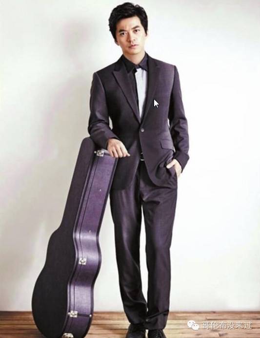 鹿晗是体育全能神，吴彦祖是极限大咖，明星都有哪些新技能