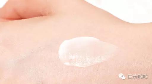 比较滋润的润手霜 (保湿最好的手霜排行榜)