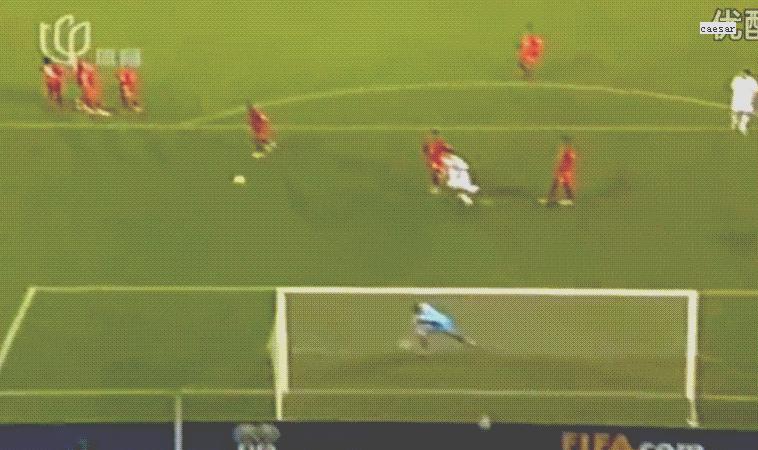 比肩梅西的天才,05年世青赛梅西回顾