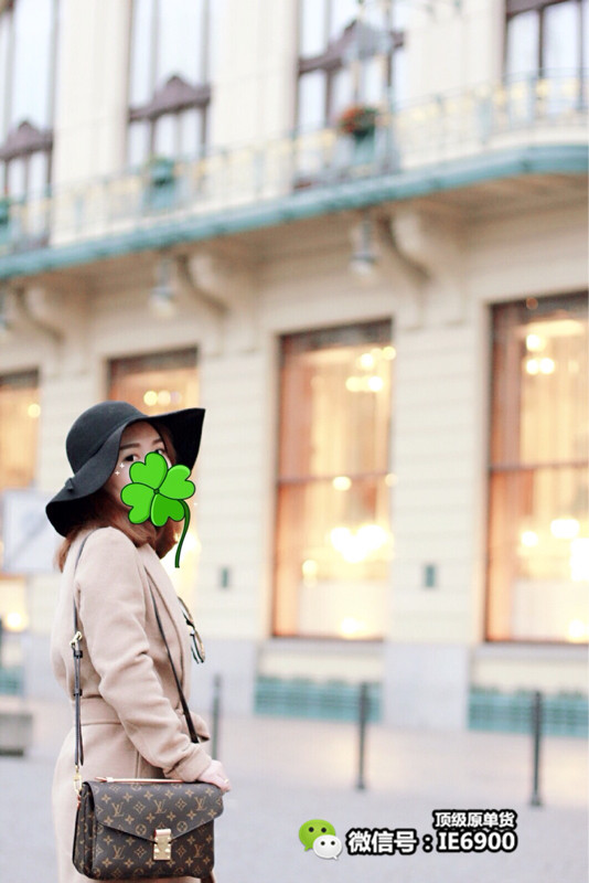 年入百万美女销售,年入百万的美女