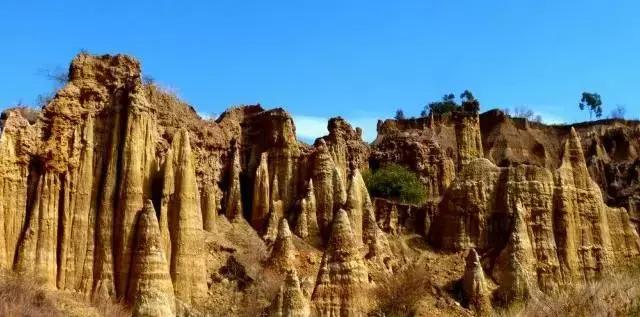 云南最美公路自驾出行攻略,自驾去云南沿途的风景美不胜收