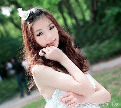 一款简单易学的潮流时尚编发教程,3分钟打造6款简单有气质的编发