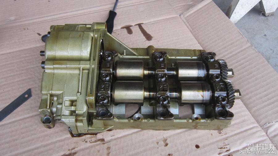 宝马320li发动机烧机油怎么修,宝马320i烧机油最佳解决方案