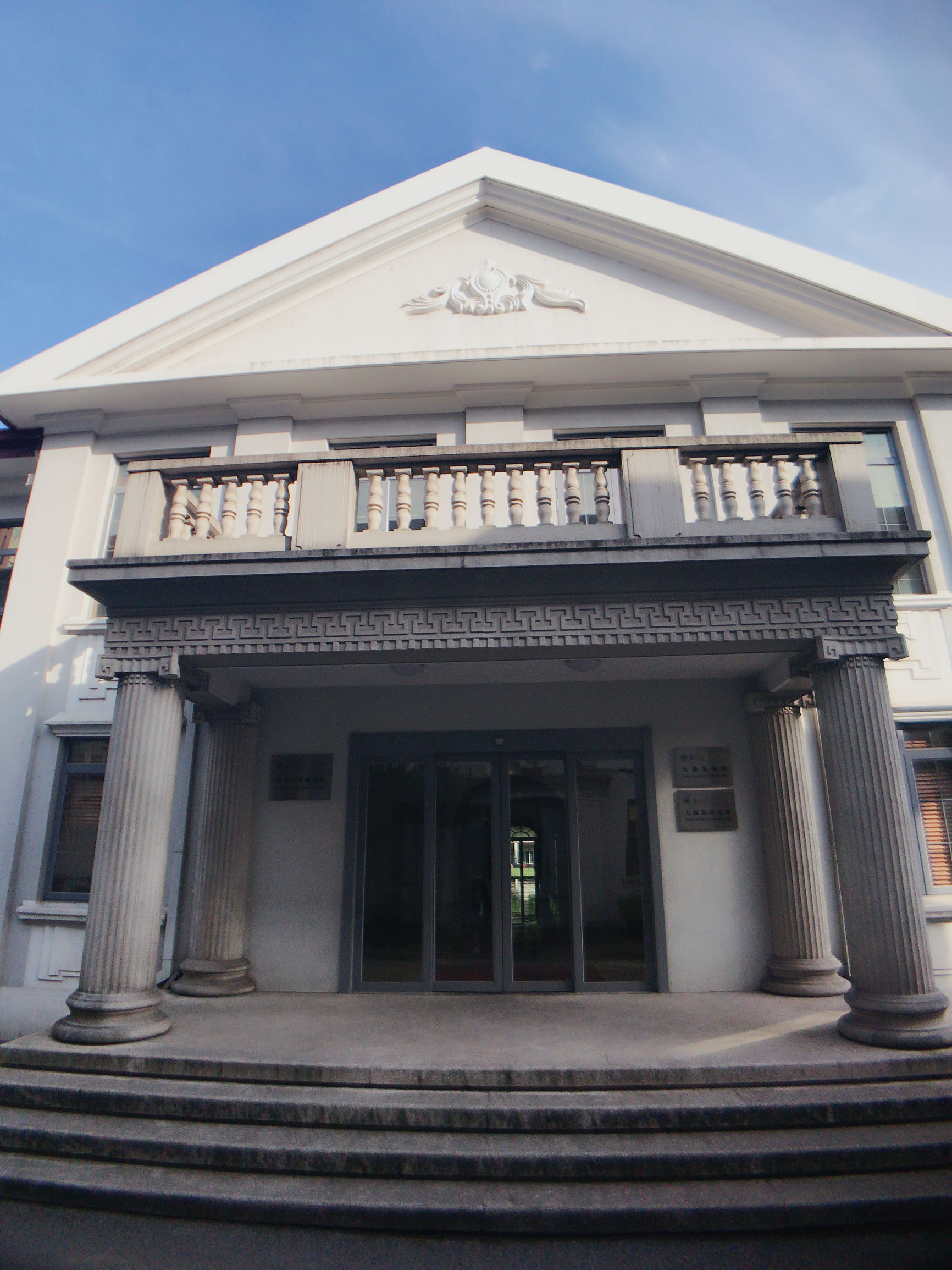 人工智能和大数据哪个专业好就业,人工智能与大数据哪个专业好