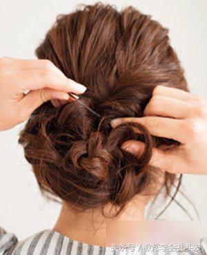 一款简单易学的潮流时尚编发教程,3分钟打造6款简单有气质的编发