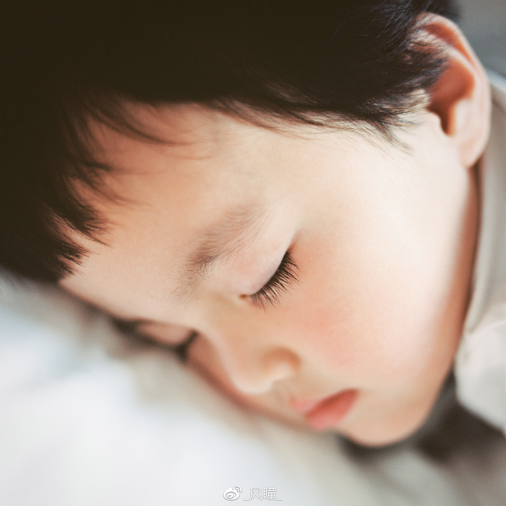 宾得67镜头在全幅上的表现,自带200mm镜头的数码相机