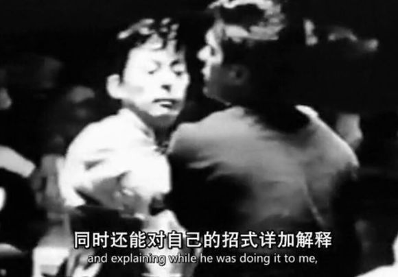 曾经打败李小龙的独臂武士,很多人打得过李小龙