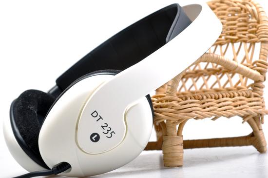 hifi入门用耳机还是音响,hifi耳机入门最便宜