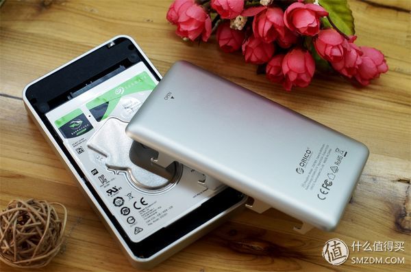 能够随身携带的私有云，可以充电的移动硬盘—Orico移动魔盘测评