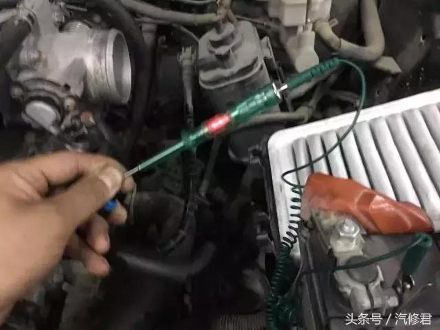 比亚迪f3怠速熄火案例,比亚迪f3怠速900转是什么原因