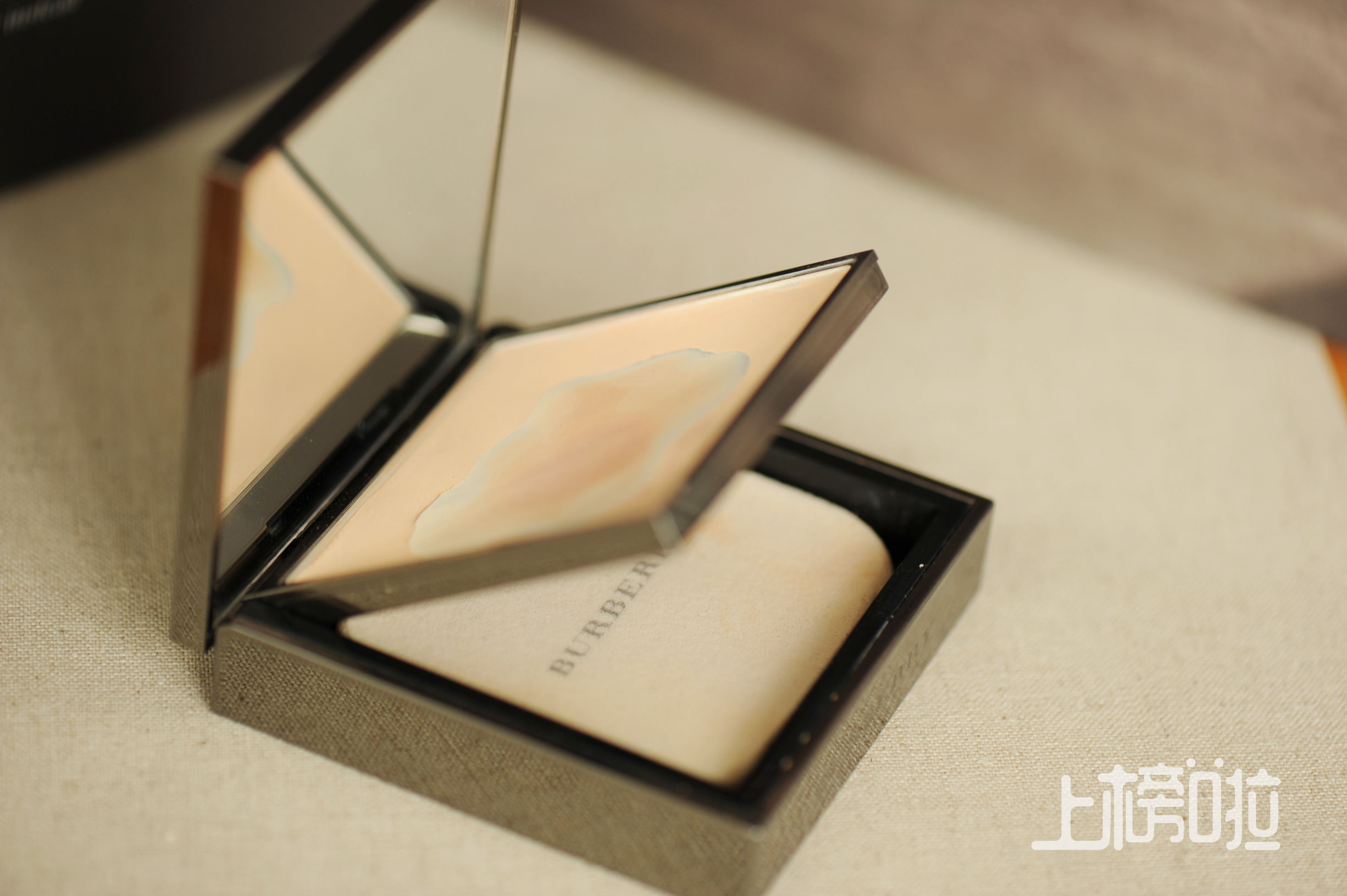 burberry绮夐ゼ濂藉悧,burberry缇婄粧绮夐ゼ