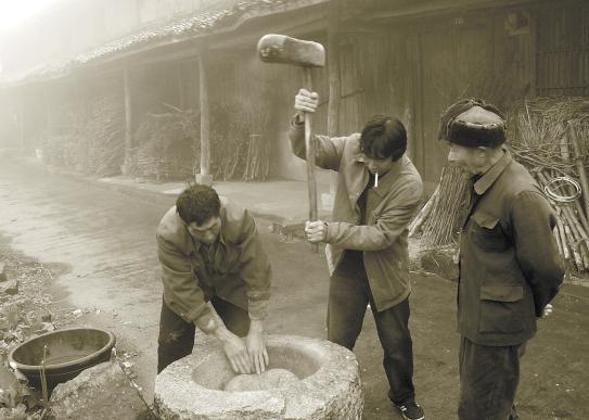 椒江潮人洪明辉，用相机记录乡愁