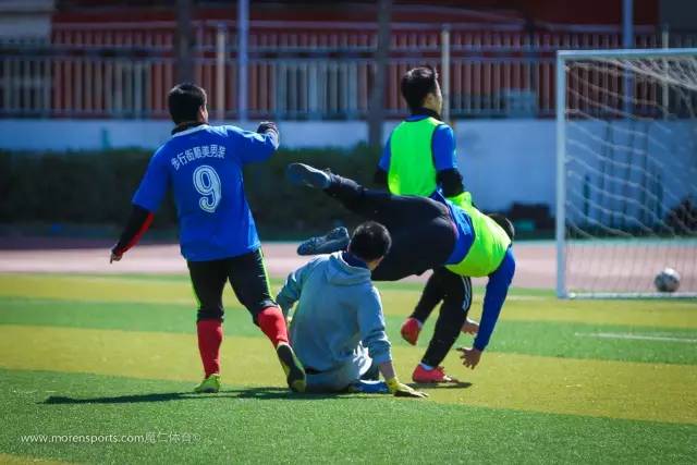 京城顺义区第六届“鸿晟泰”足球超级联赛开赛