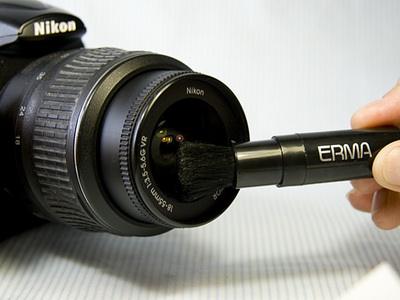如何自己清洁相机镜头,相机镜头清洁笔怎么用