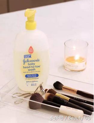 粉扑一直不清洗会脏,粉扑脏了一直不洗